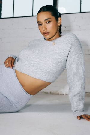 Light Grey Garage Cozy V Neck Women Sweater | A-8620451