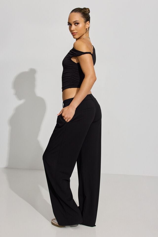 Black Garage Low Rise Relaxed Women Pants | A-5034976