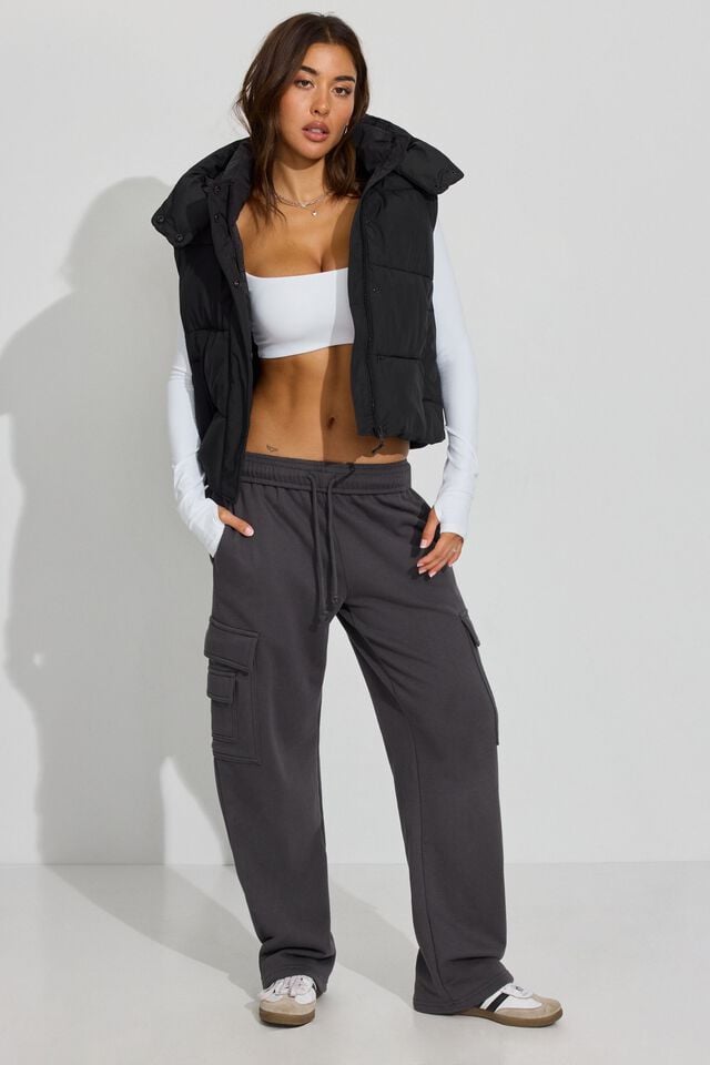 Black Garage Perfect Women Puffer Vest | A-3761205