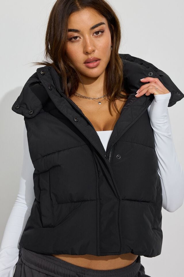 Black Garage Perfect Women Puffer Vest | A-3761205