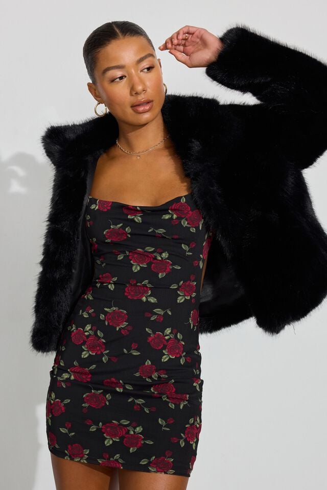 Black Garage Short Faux Fur Women Coat | A-2749836