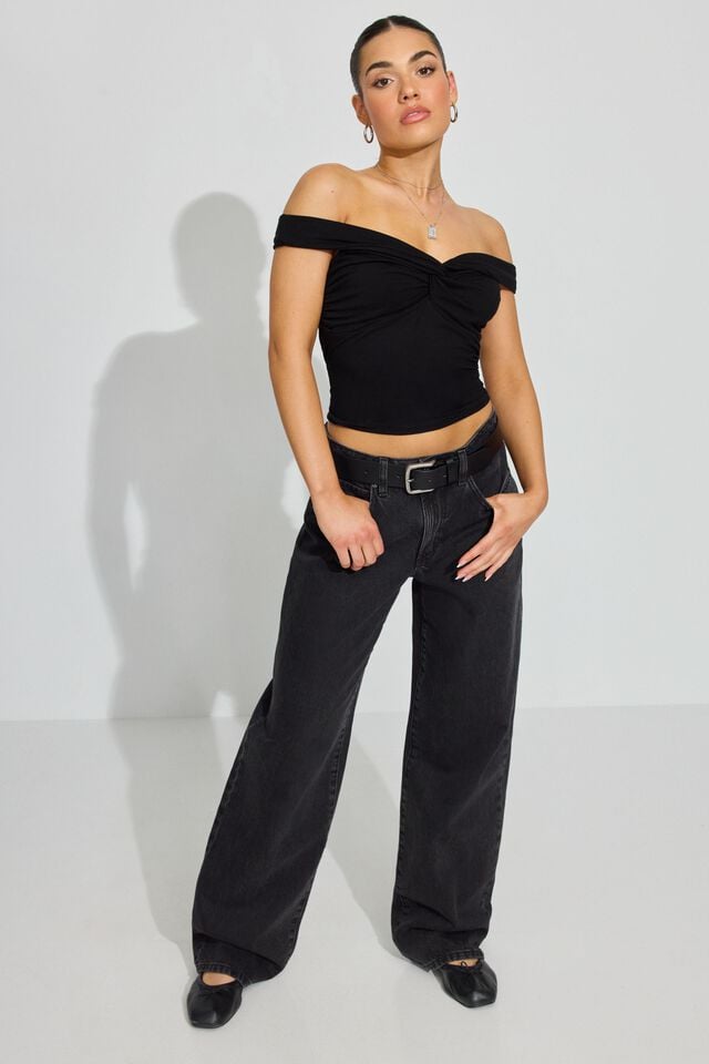 Black Garage Twist Front Off Shoulder Women T Shirts | A-6438125