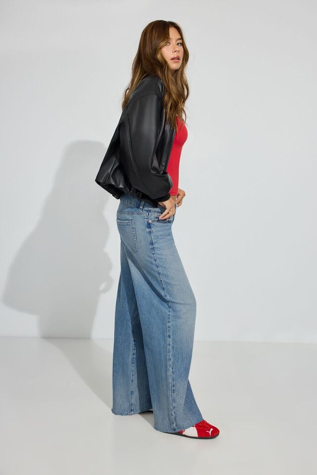 Blue Garage Low Rise Wide Leg Women Jeans | A-6518407
