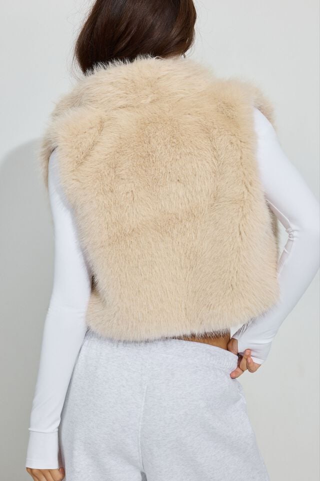 Brown Garage Faux Fur Women Vest | A-4038257