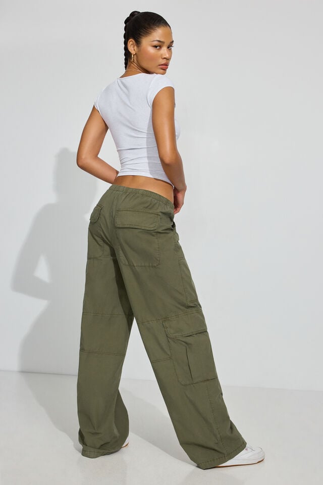 Green Garage Poplin Extreme Baggy Women Cargo Pants | A-9756283