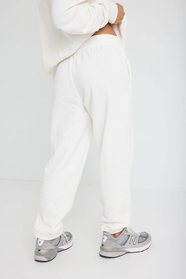 White Garage 90s Women Joggers | A-9847360