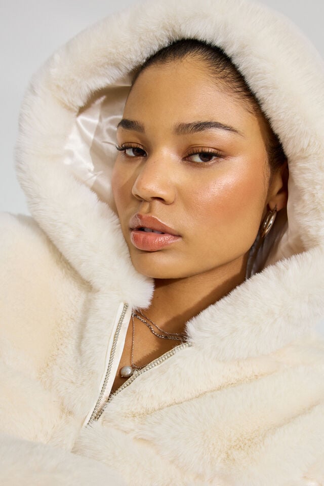 White Garage Faux-fur Women Down Jackets | A-8093421