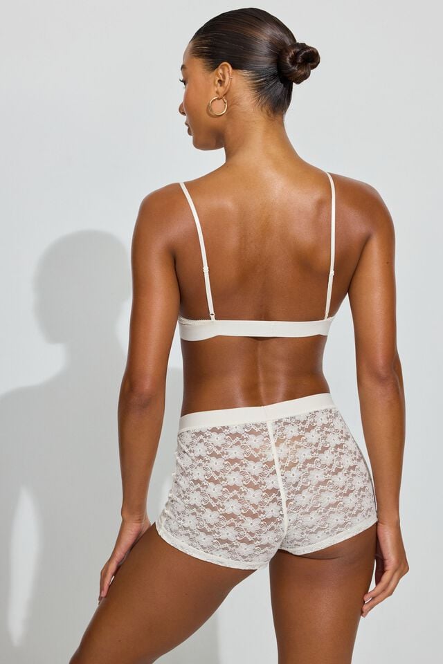 White Garage Lace Women Shorts | A-1524037