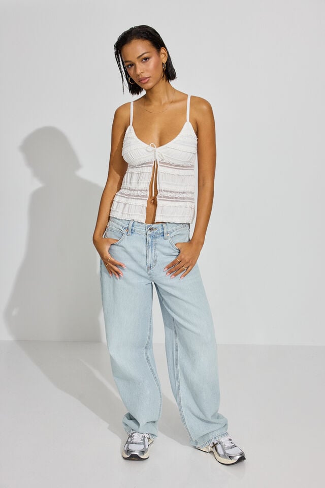 White Garage Resort Lace Flyaway Women Tank Top | A-5097864