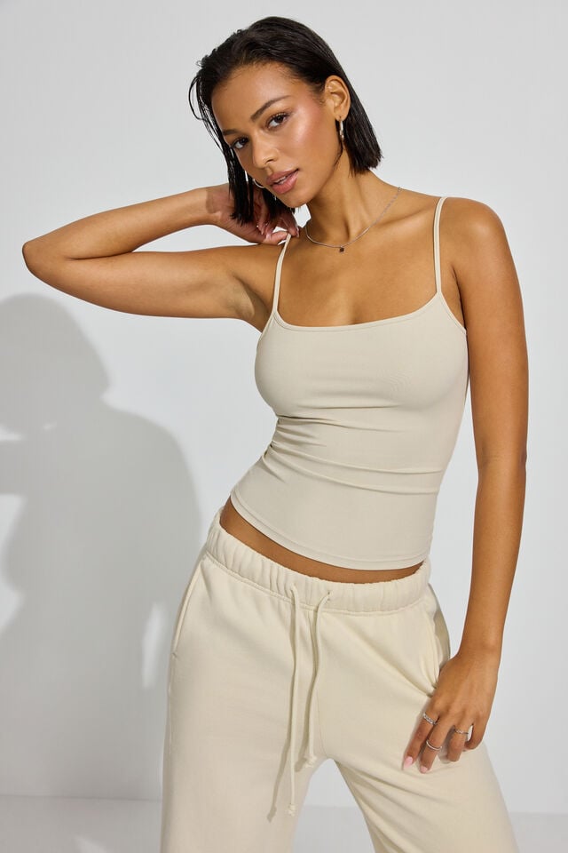 White Garage Sleek Scoop Cami Women Tank Top | A-3197085