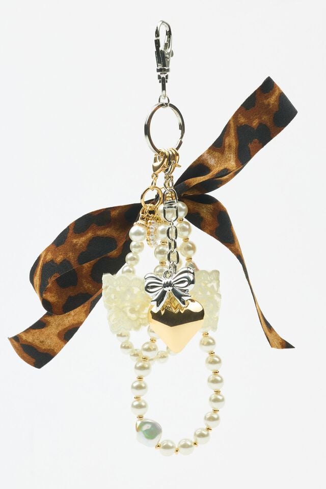 White / Gold Garage Pearls & Charms Women Bags | A-7430569